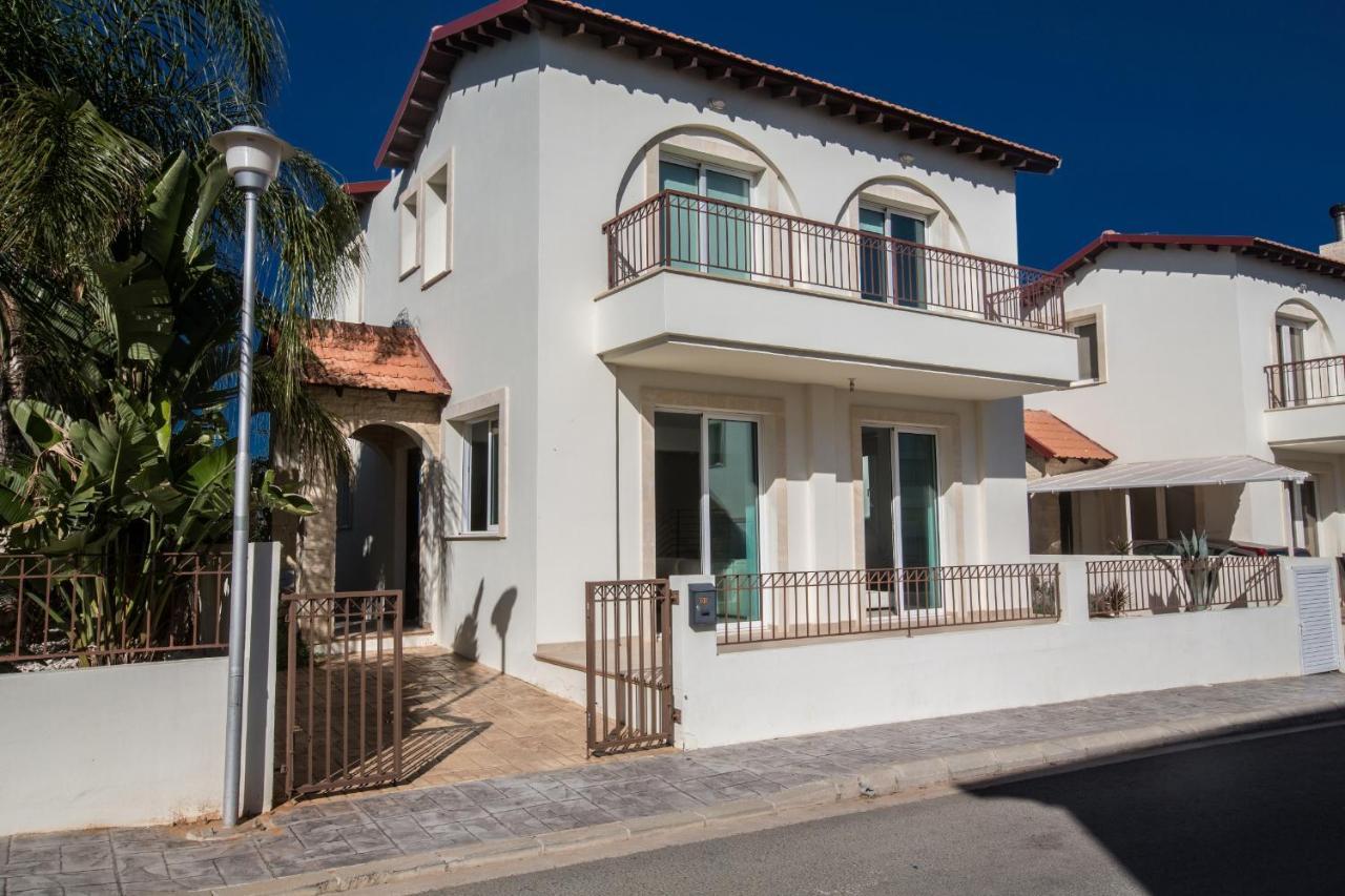 Seaspray Villa โปรทาราส ภายนอก รูปภาพ