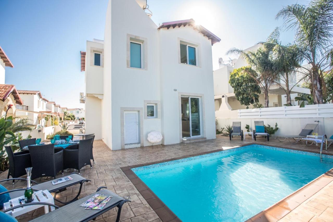 Seaspray Villa โปรทาราส ภายนอก รูปภาพ